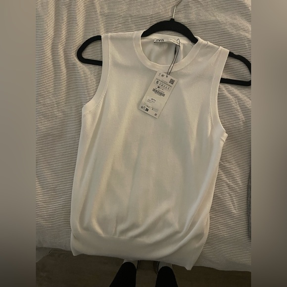 Zara vest/ tank top - Picture 1 of 2